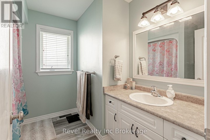 Photo 21 at 234 N Thames Street, Ingersoll - North, Ingersoll