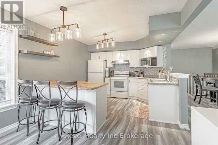 Photo 3 at 234 N Thames Street, Ingersoll - North, Ingersoll