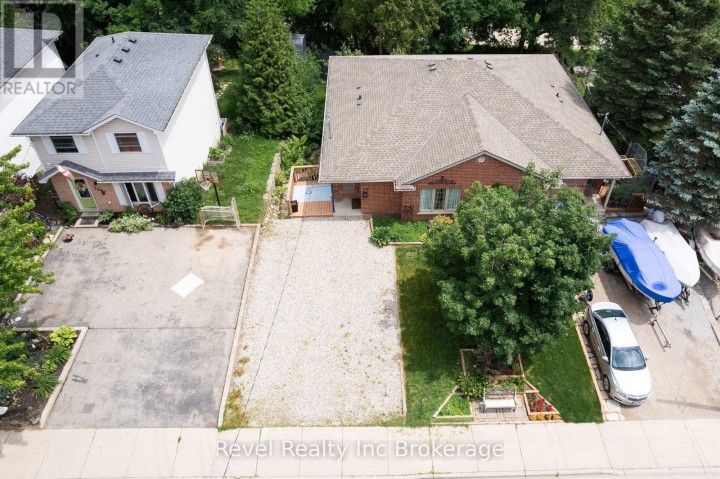 Photo 36 at 234 N Thames Street, Ingersoll - North, Ingersoll