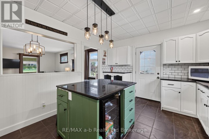 Photo 12 at 301 S Thames Street, Ingersoll - South, Ingersoll