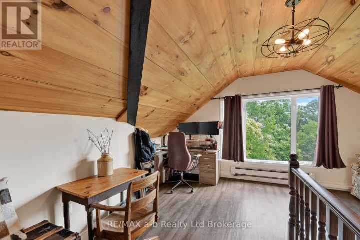 Photo 18 at 301 S Thames Street, Ingersoll - South, Ingersoll