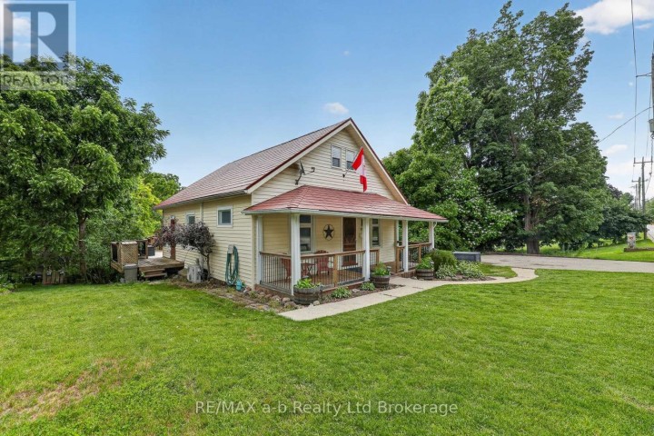 Photo 2 at 301 S Thames Street, Ingersoll - South, Ingersoll