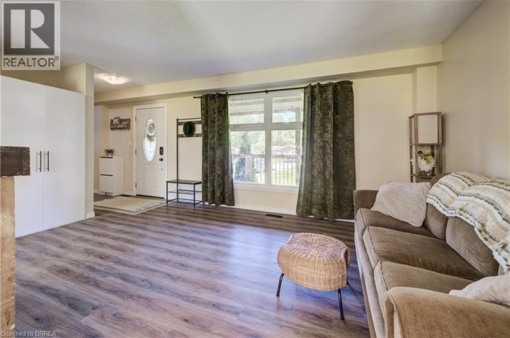 Photo 11 at 87 Locks Road, Echo Place, Brantford