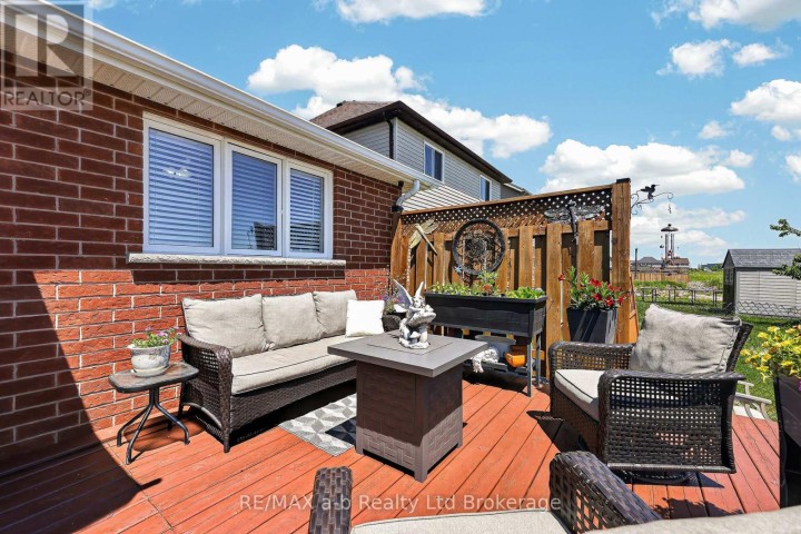 Photo 14 at 1380 Caen Avenue, Woodstock - North, Woodstock