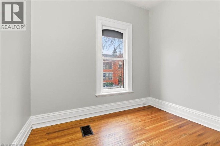 Photo 7 at 74 Pearl Street, North Ward, Brantford