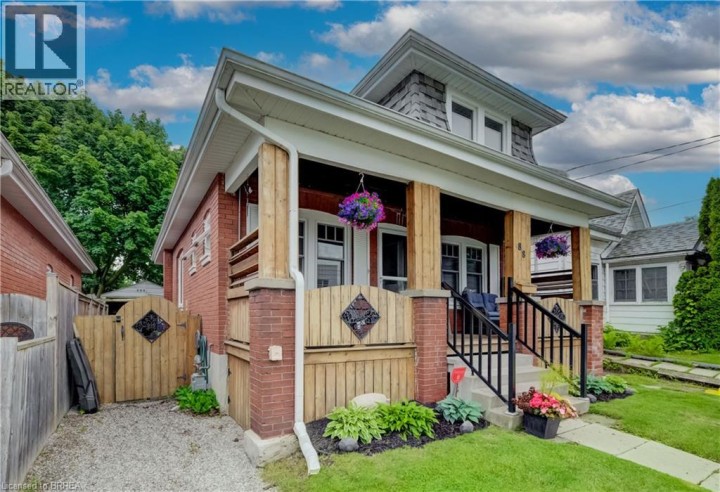 Photo 2 at 88 Walnut Street, Old West Brant, Brantford