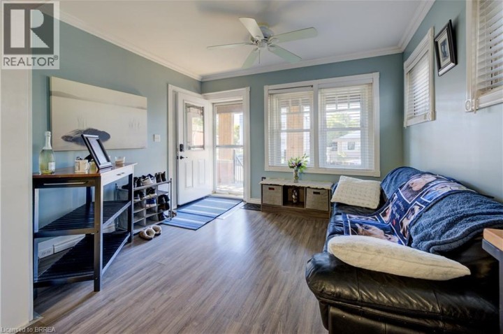 Photo 7 at 88 Walnut Street, Old West Brant, Brantford