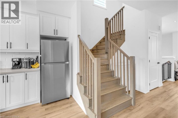 Photo 12 at 86 - 461 Blackburn Drive, Empire South, Brantford