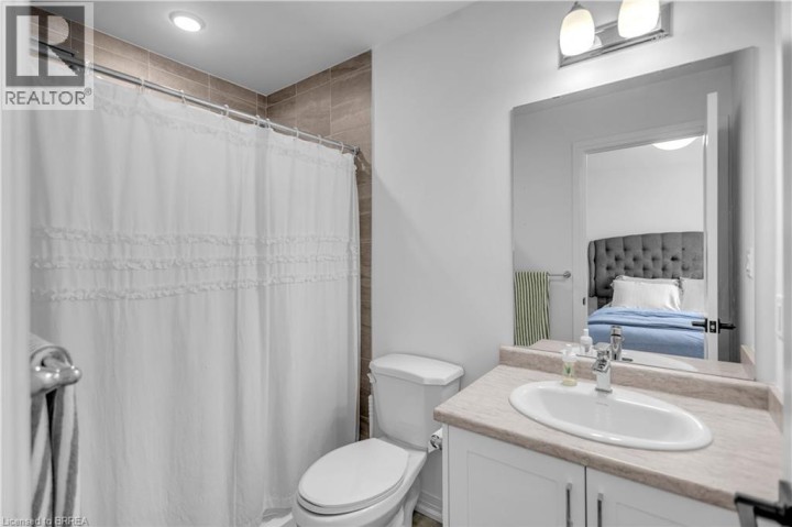 Photo 16 at 86 - 461 Blackburn Drive, Empire South, Brantford