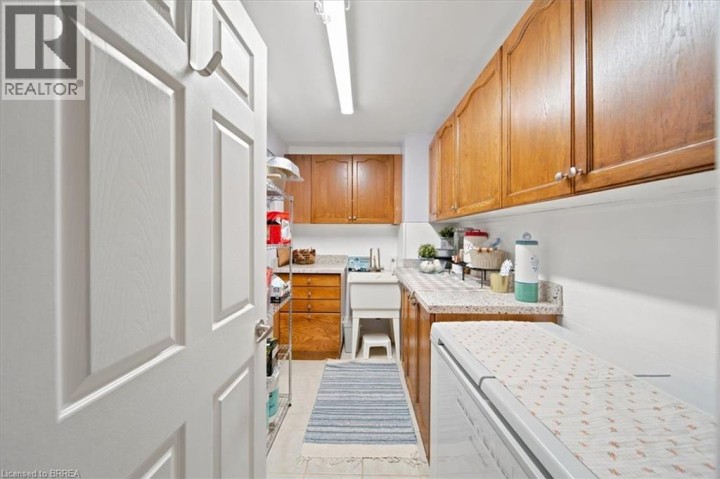 Photo 35 at 8 Mavin Street, Empire, Brantford