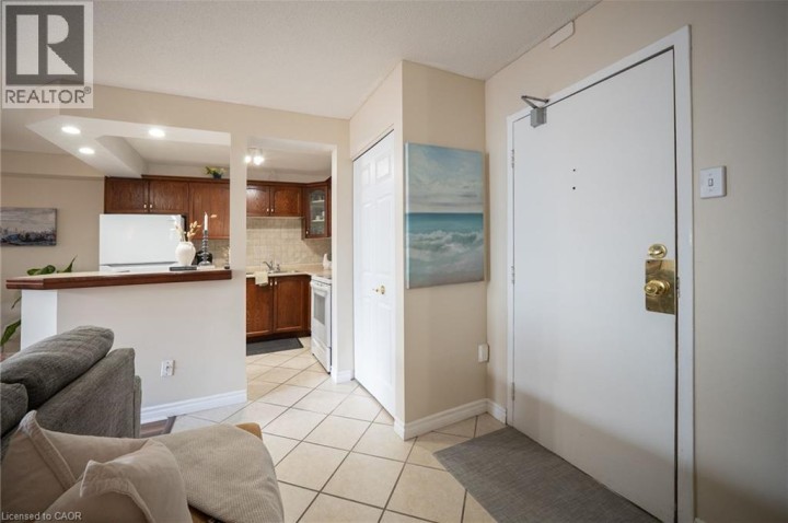 Photo 3 at 203 - 648 Grey Street, Echo Place, Brantford