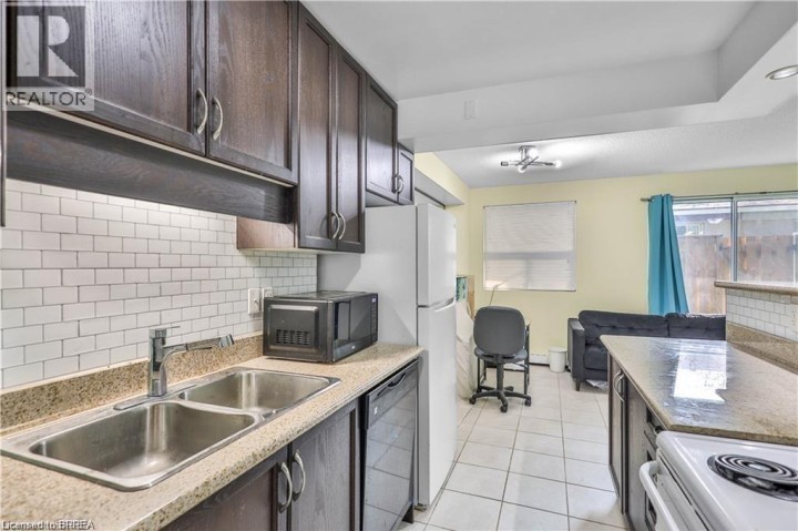 Photo 7 at 104 - 793 E Colborne Street, Echo Place, Brantford