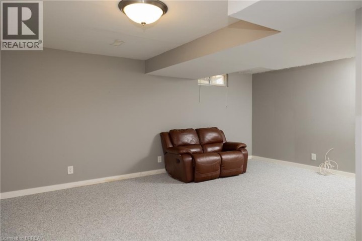 Photo 15 at 7 Graystone Court, Innerkip (Fair Grounds), Woodstock