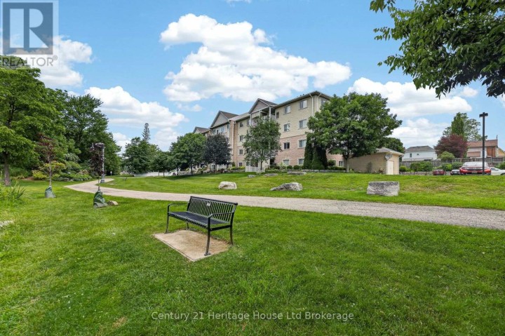 Photo 2 at 306 - 46 Canterbury Street, Ingersoll - South, Ingersoll