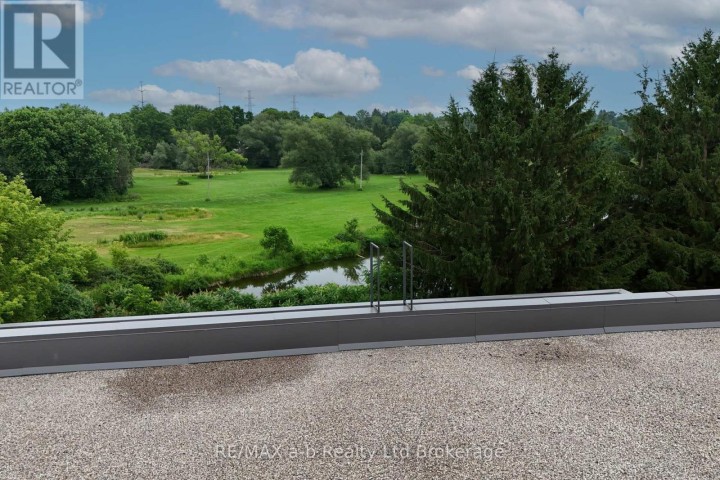 Photo 33 at 303 - 159 Ferguson Drive, Woodstock - South, Woodstock