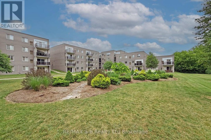 Photo 34 at 303 - 159 Ferguson Drive, Woodstock - South, Woodstock