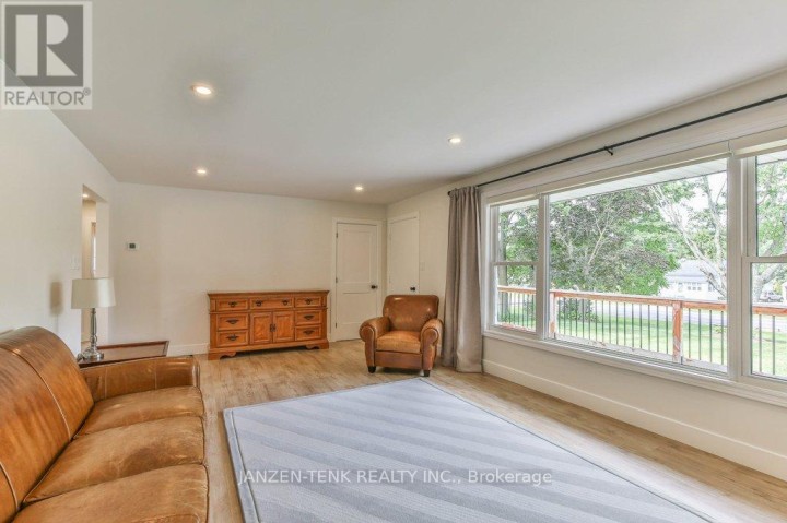 Photo 7 at 492 19 Highway, Tillsonburg
