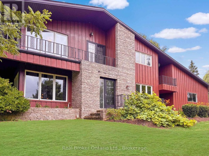 Photo 1 at 138 Cockshutt Road, Brantford