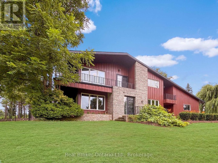 Photo 34 at 138 Cockshutt Road, Brantford