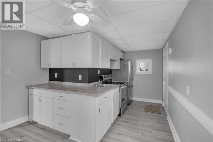 Photo 3 at 67 Cayuga Street, Eagle Place East, Brantford