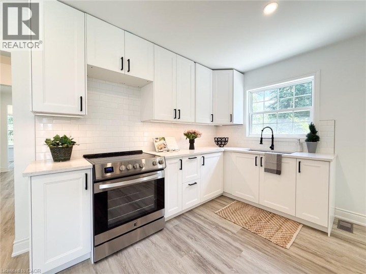 Photo 12 at 93 Barnes Avenue, Queensway / Grove, Brantford