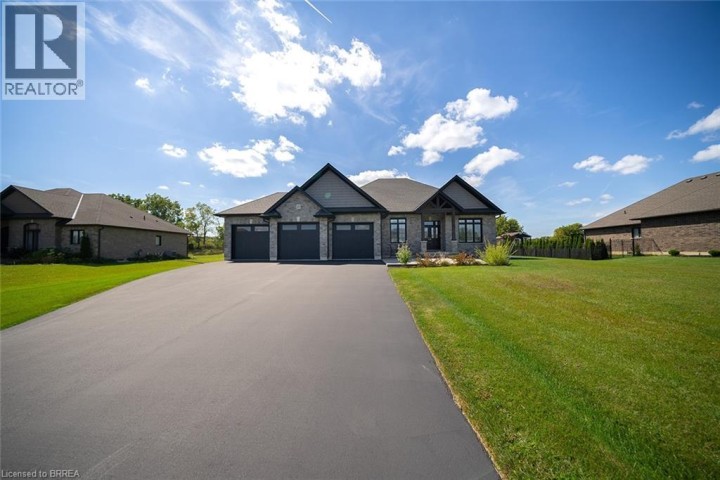 Photo 1 at 21 Tedley Boulevard, Tutela Heights, Brantford