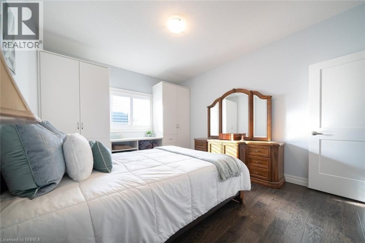 Photo 19 at 21 Tedley Boulevard, Tutela Heights, Brantford
