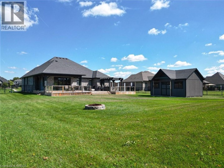 Photo 43 at 21 Tedley Boulevard, Tutela Heights, Brantford