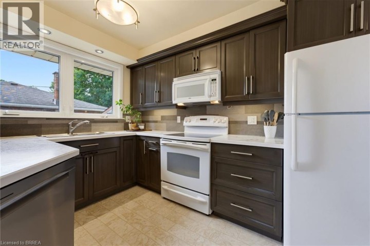 Photo 8 at 87 Ball Street, Innerkip (Victoria Park), Woodstock