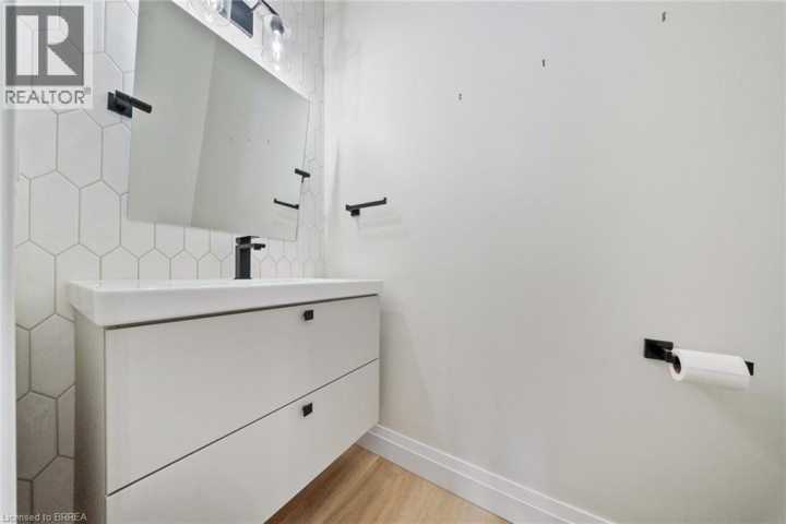 Photo 11 at 32 Arlington Parkway, Innerkip (Victoria Park), Woodstock