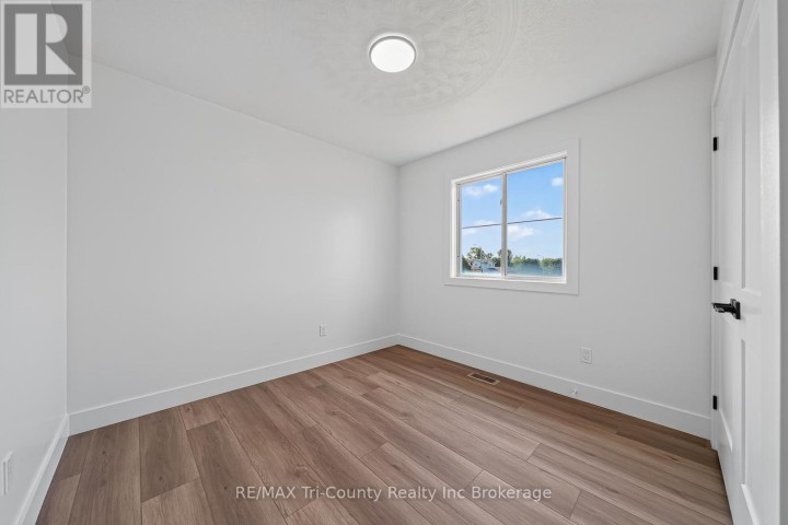 Photo 27 at 67 Beckett Boulevard, Tillsonburg