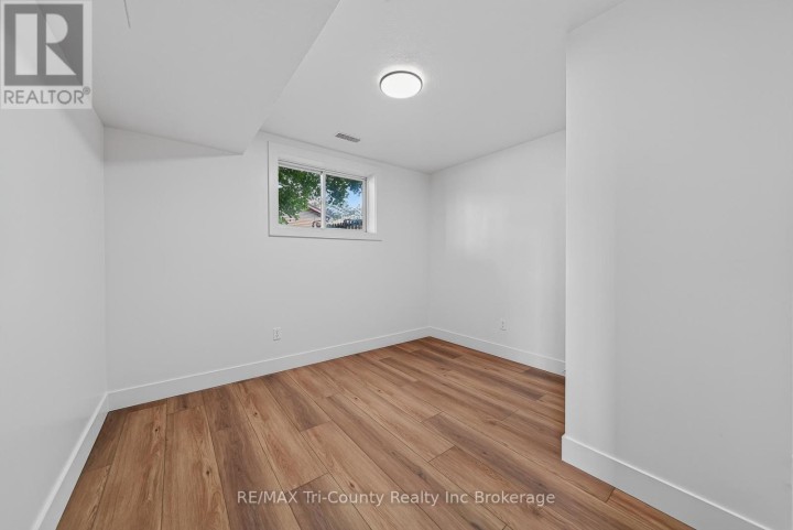 Photo 33 at 67 Beckett Boulevard, Tillsonburg