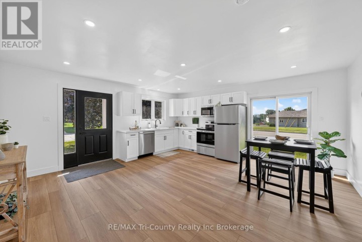 Photo 9 at 67 Beckett Boulevard, Tillsonburg