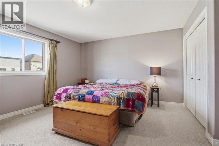 Photo 11 at 9 Pace Avenue, Cainsville / Brookfield, Brantford