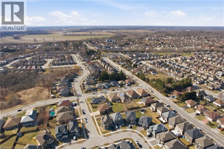 Photo 32 at 9 Pace Avenue, Cainsville / Brookfield, Brantford