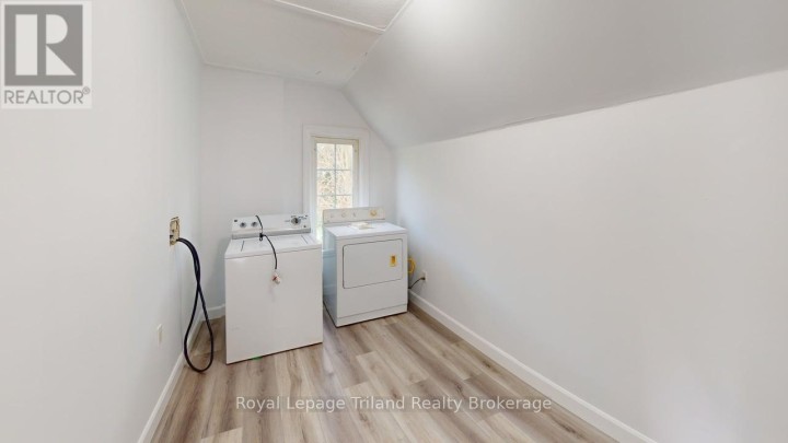 Photo 22 at 279 Vansittart Avenue, Woodstock - North, Woodstock