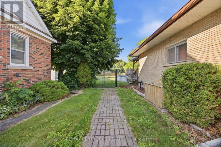 Photo 29 at 303 Simcoe Street, Tillsonburg