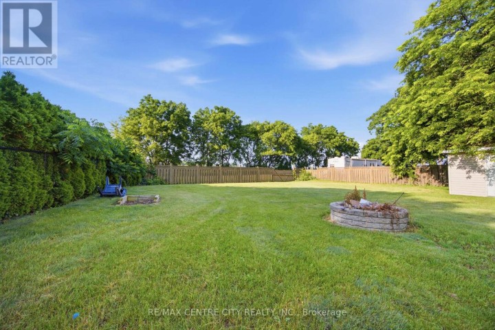 Photo 31 at 303 Simcoe Street, Tillsonburg