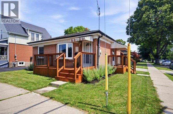 Photo 2 at 166 Catharine Avenue, Old West Brant, Brantford