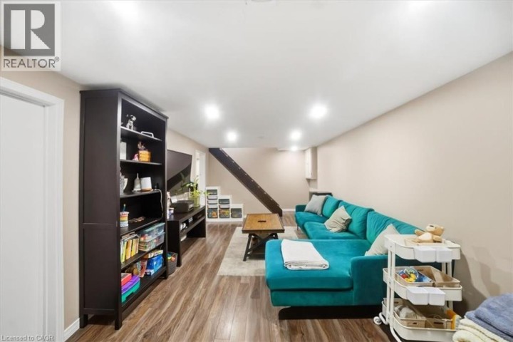 Photo 21 at 166 Catharine Avenue, Old West Brant, Brantford