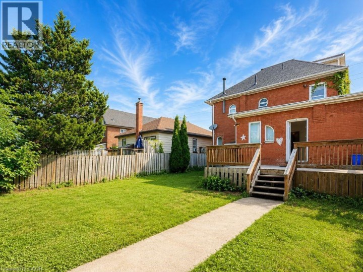 Photo 4 at 219 Erie Avenue, Eagle Place West, Brantford