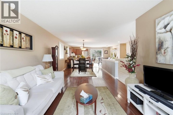 Photo 10 at 34 Brooklyn Avenue, Lion's Park, Brantford