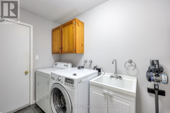 Photo 21 at 33 Wilkins Crescent, Tillsonburg