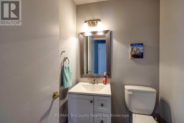 Photo 22 at 33 Wilkins Crescent, Tillsonburg