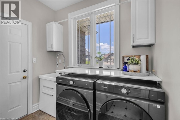 Photo 19 at 30 Farrow Road, Oakhill Dr, Brantford