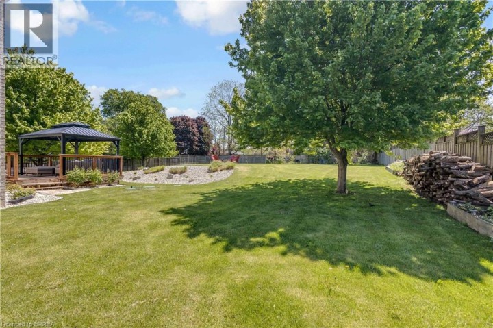 Photo 42 at 30 Farrow Road, Oakhill Dr, Brantford