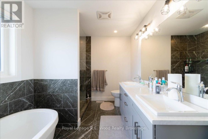 Photo 27 at 72 E Trailview Drive, Tillsonburg