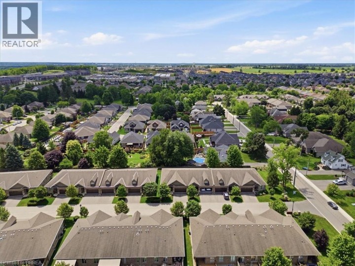 Photo 5 at 4 - 30 Cedar Street, Innerkip (Victoria Park), Woodstock