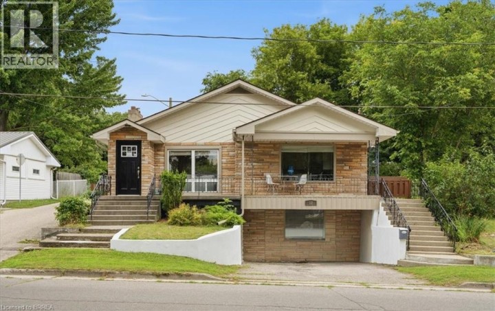 Photo 1 at 12 Tillson Street, Tillsonburg