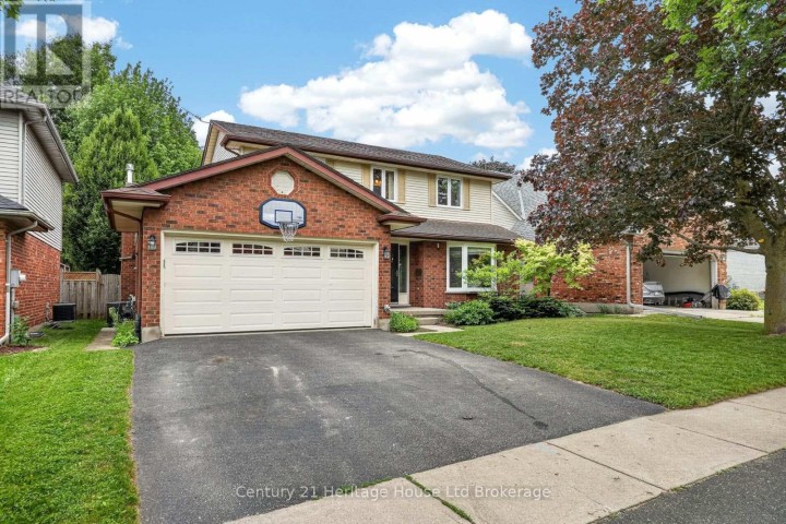Photo 7 at 27 Sioux Crescent, Woodstock - North, Woodstock